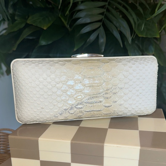 Coach white, ivory gold hardware Madison pinnacle embossed Python with dustcover - Picture 3 of 16